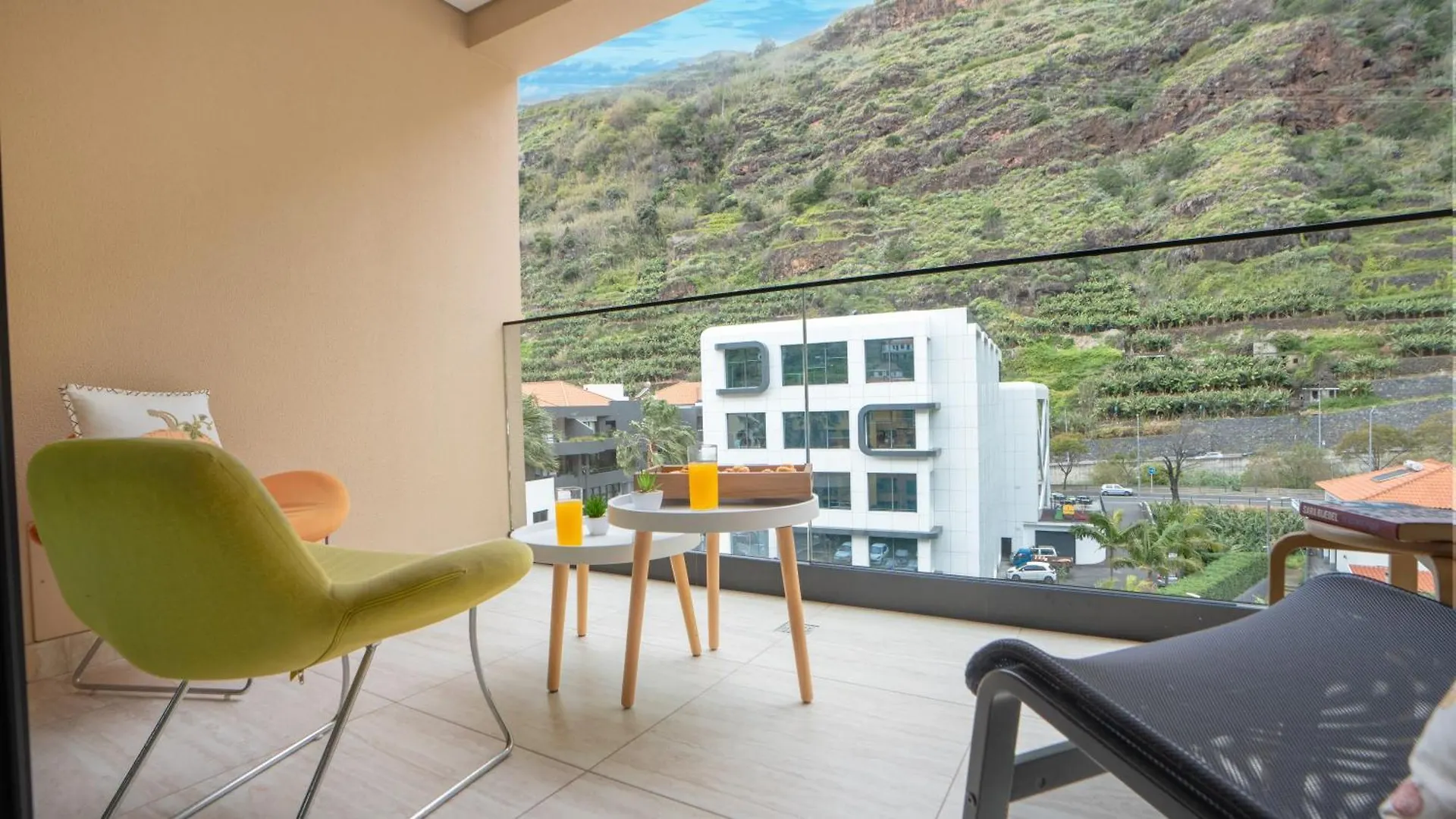 Brava Suite By Lovelystay location